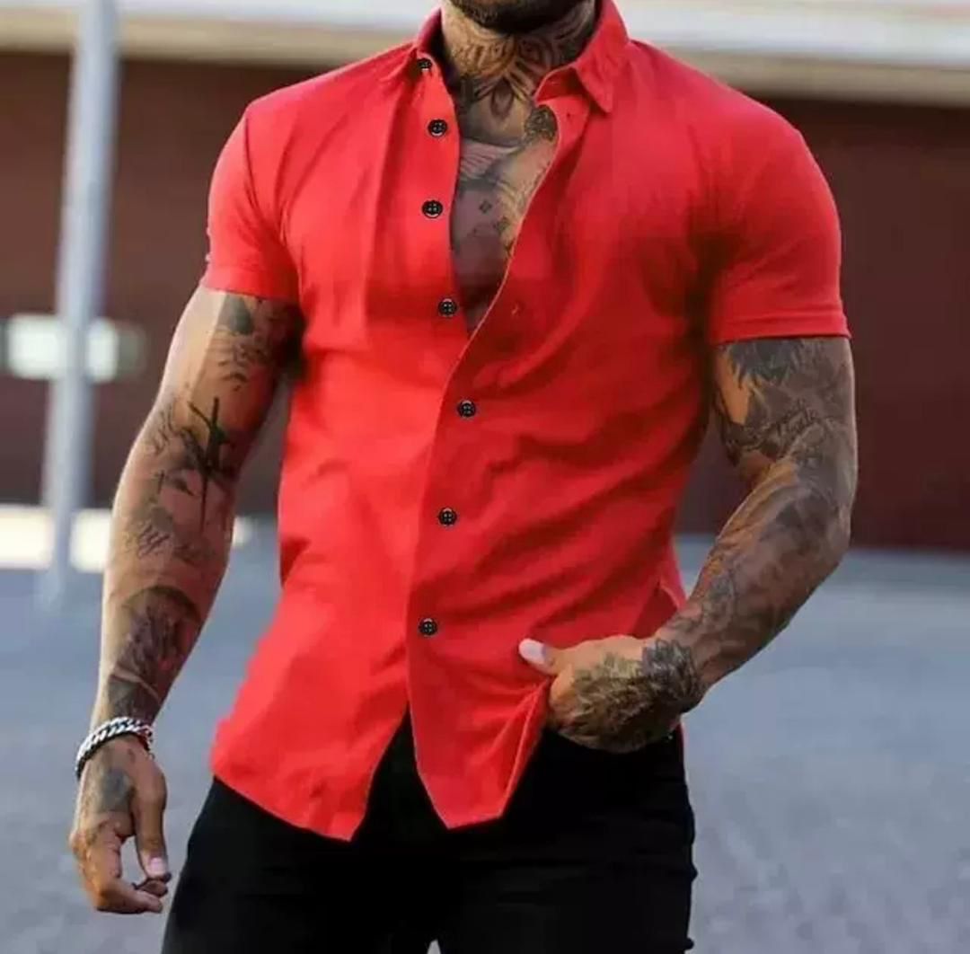 Men’s Muscle Fit Shirt